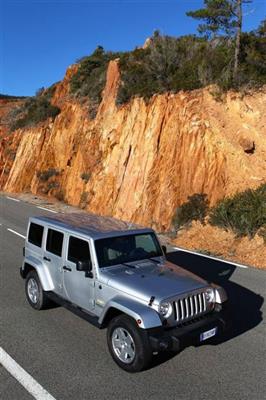 JEEP Wrangler 2.2 mjt II Sahara auto Fuoristrada (12/2019)