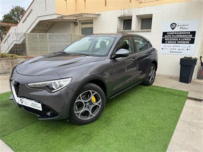 ALFA ROMEO Stelvio  2.2 t Super Q4 210cv auto Suv (03/2018)