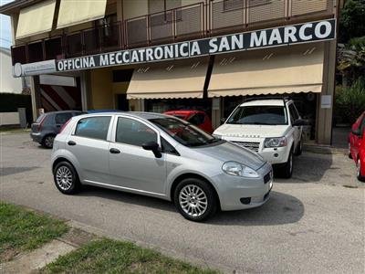 FIAT Punto 1.3 MJT II 75 CV 5p. Street Berlina (10/2013)